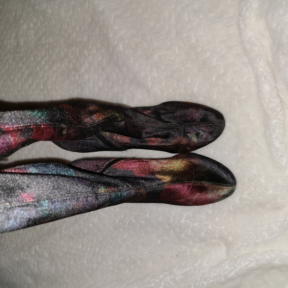 Madden Girl Size 7 Black Velvet Floral Sock Boots